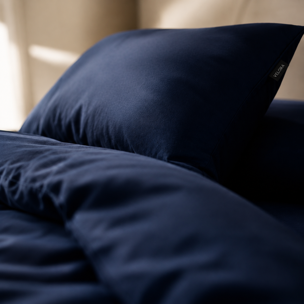 Housse de couette Velora en microfibre unie – détail de la matière